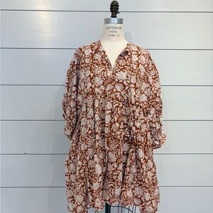 House of Sundar Linen Dress in Apricot & White